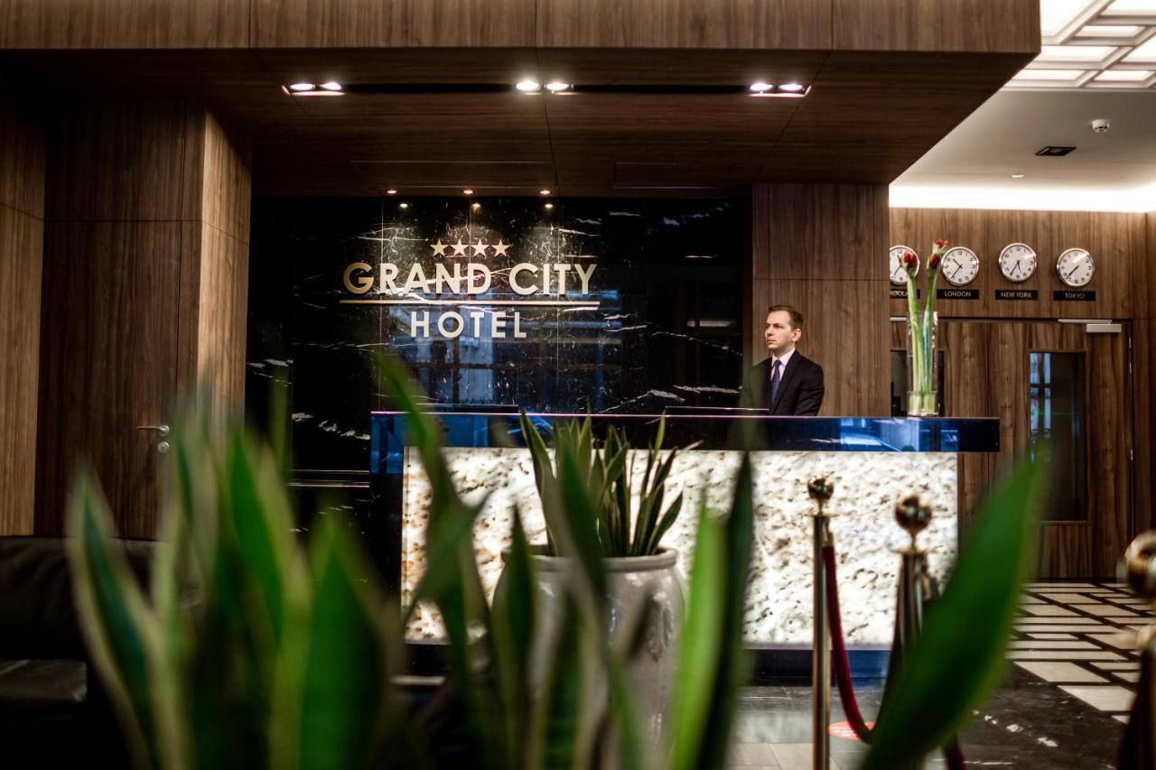 Hotel Grand City ヴロツワフ エクステリア 写真